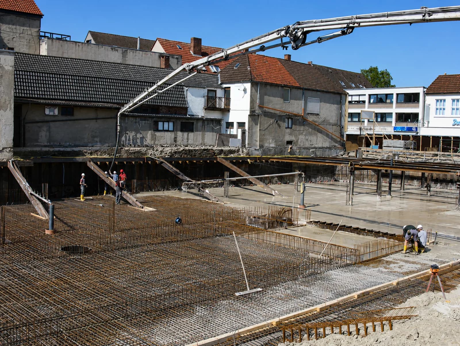 Innerstädtische Baugrube mit Wasserhaltung